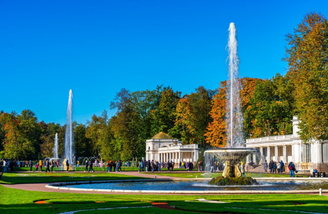 Изменения в графике работы фонтанов Петергофа 17-22.09.25