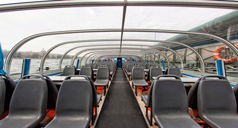 Однопалубный теплоход до 80 мест