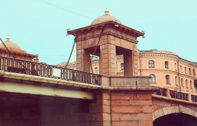 Lomonosov Bridge