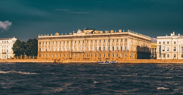 Façades of Saint Petersburg from the Sheremetyev palace quay, Rossi pavilion and Pushkin’s memorial flat
